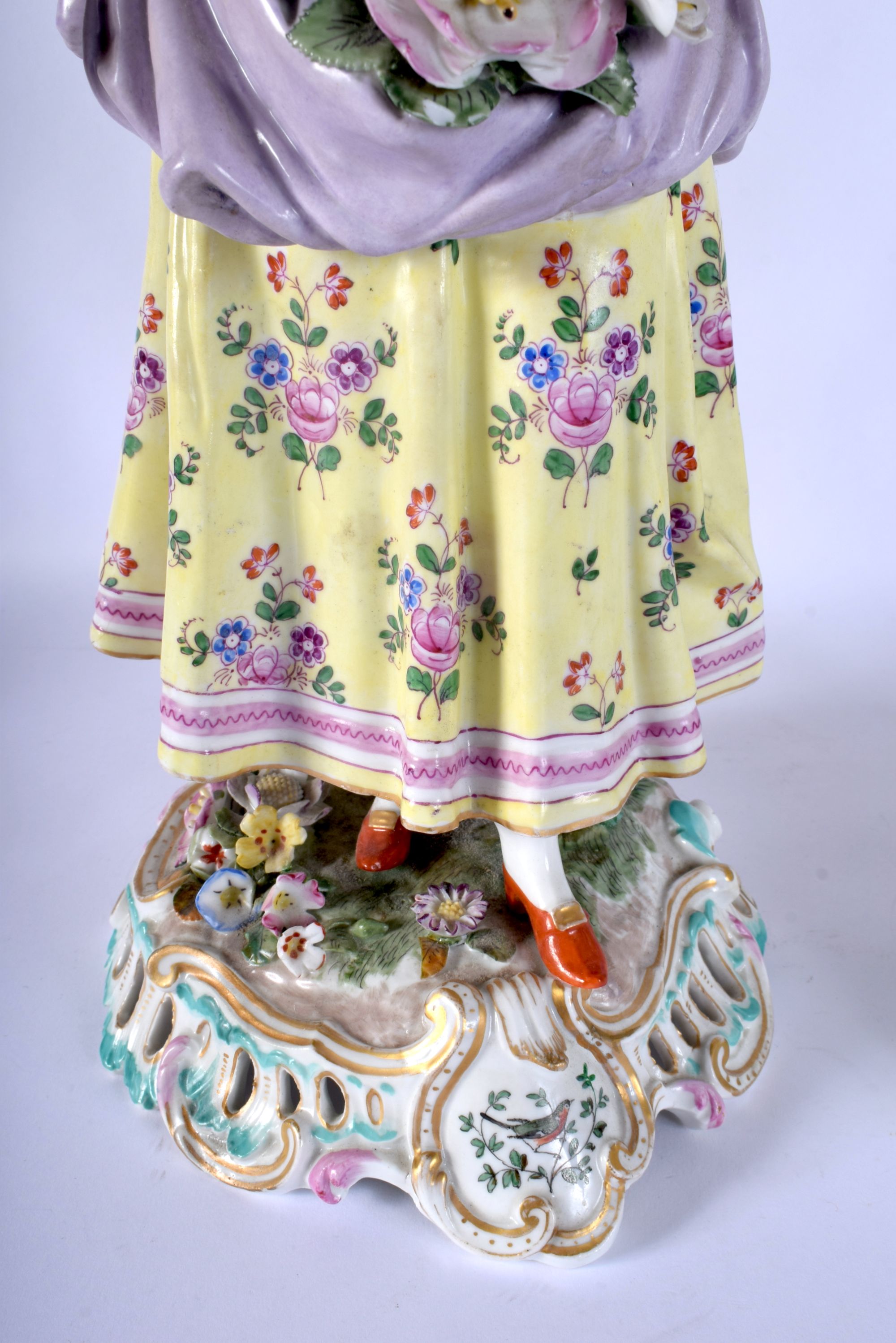 A LARGE PAIR OF LATE 19TH CENTURY GERMAN DRESDEN PORCELAIN FIGURES Meissen style. 42 cm high. - Image 7 of 9