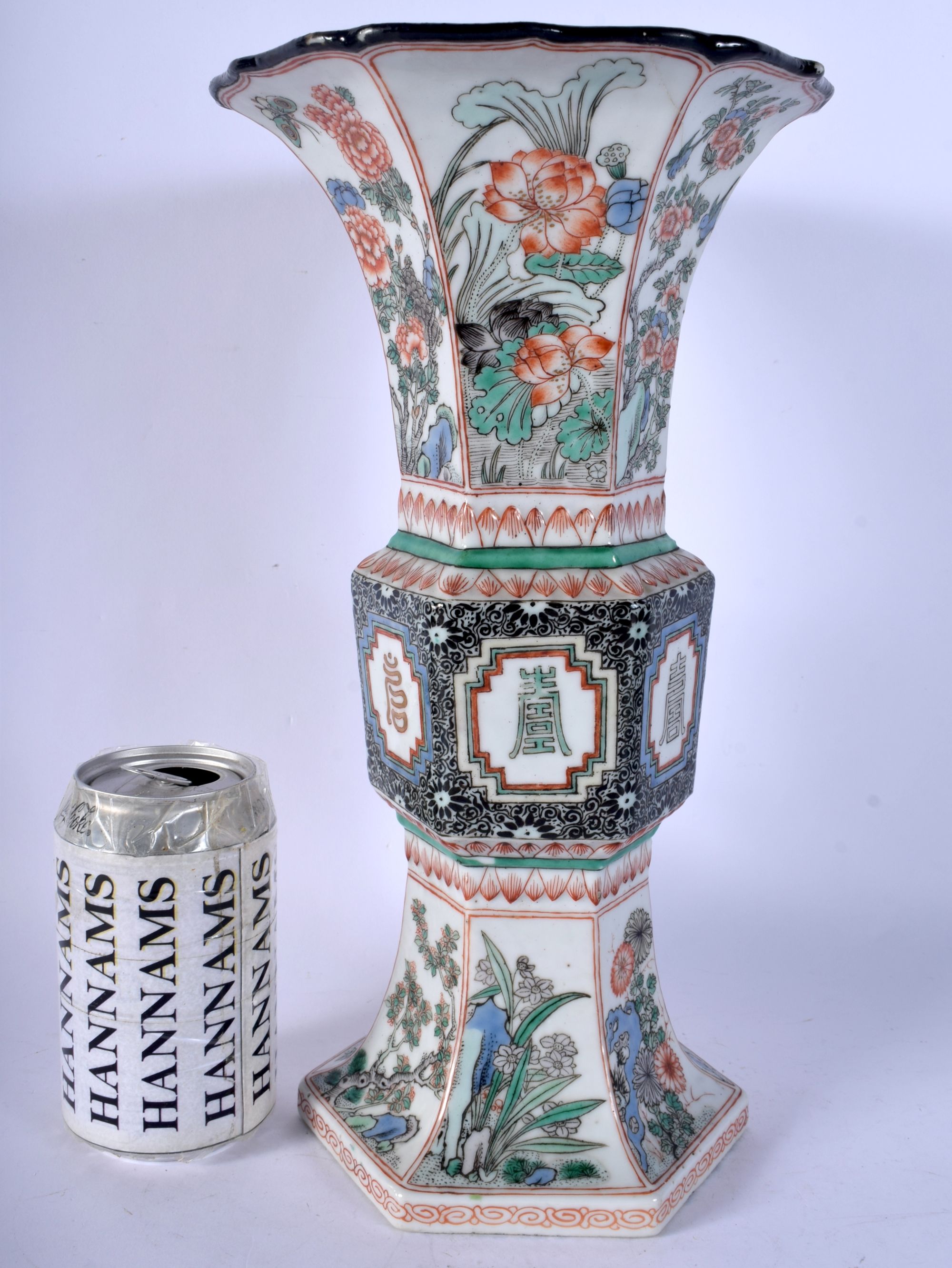 A LARGE 17TH/18TH CENTURY CHINESE FAMILLE VERTE PORCELAIN GU SHAPED BEAKER VASE Kangxi. 32 cm x 10 c