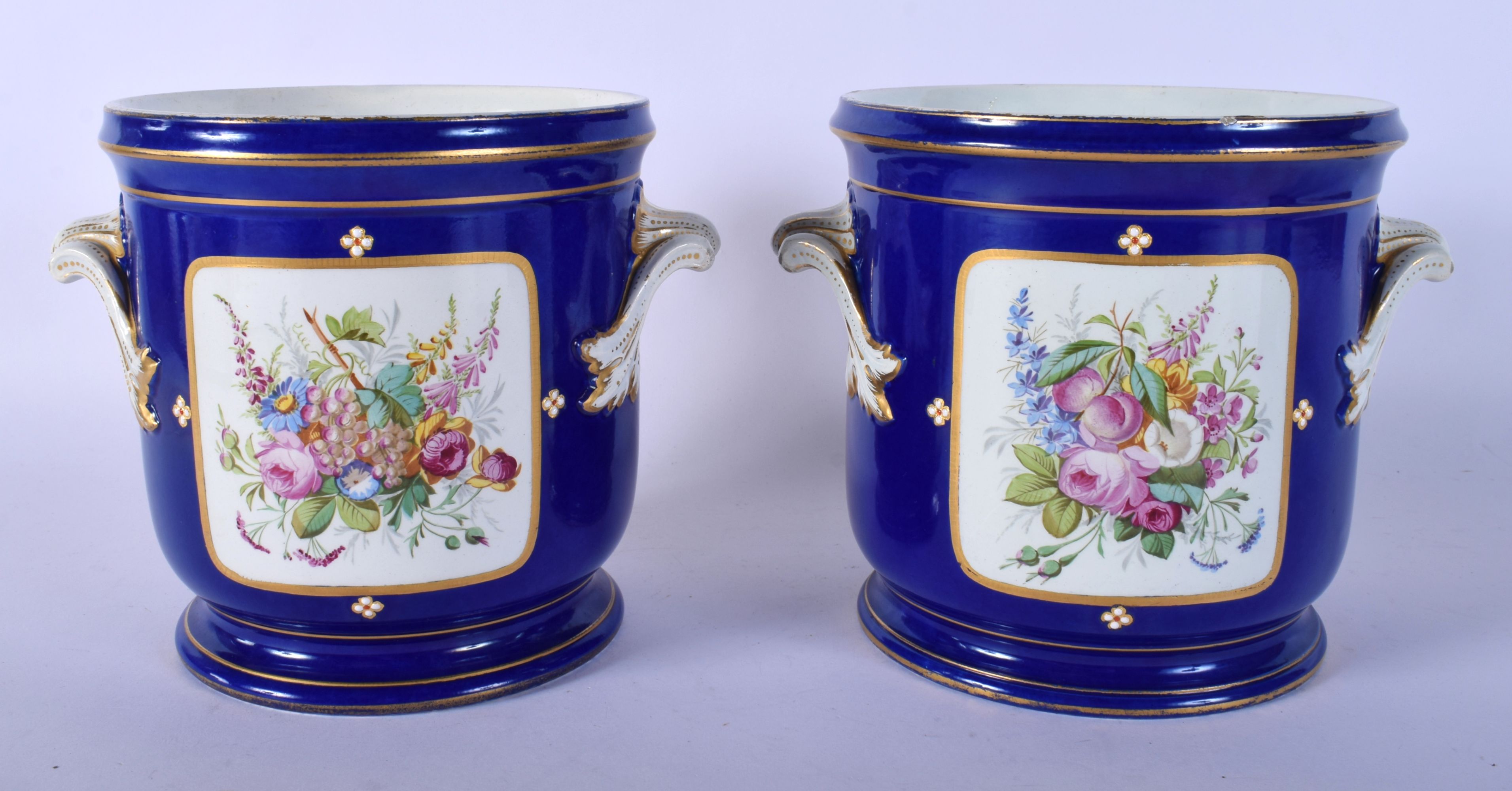 A PAIR OF 19TH CENTURY FRENCH SEVRES PORCELAIN TWIN HANDLE CACHE POT painted with lovers in landscap - Image 3 of 6