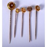 A 15CT GOLD PIN etc. 8.6 grams. (qty)