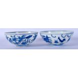 A PAIR OF CHINESE BLUE AND WHITE PORCELAIN BOWLS 20th Century. 12 cm diameter.