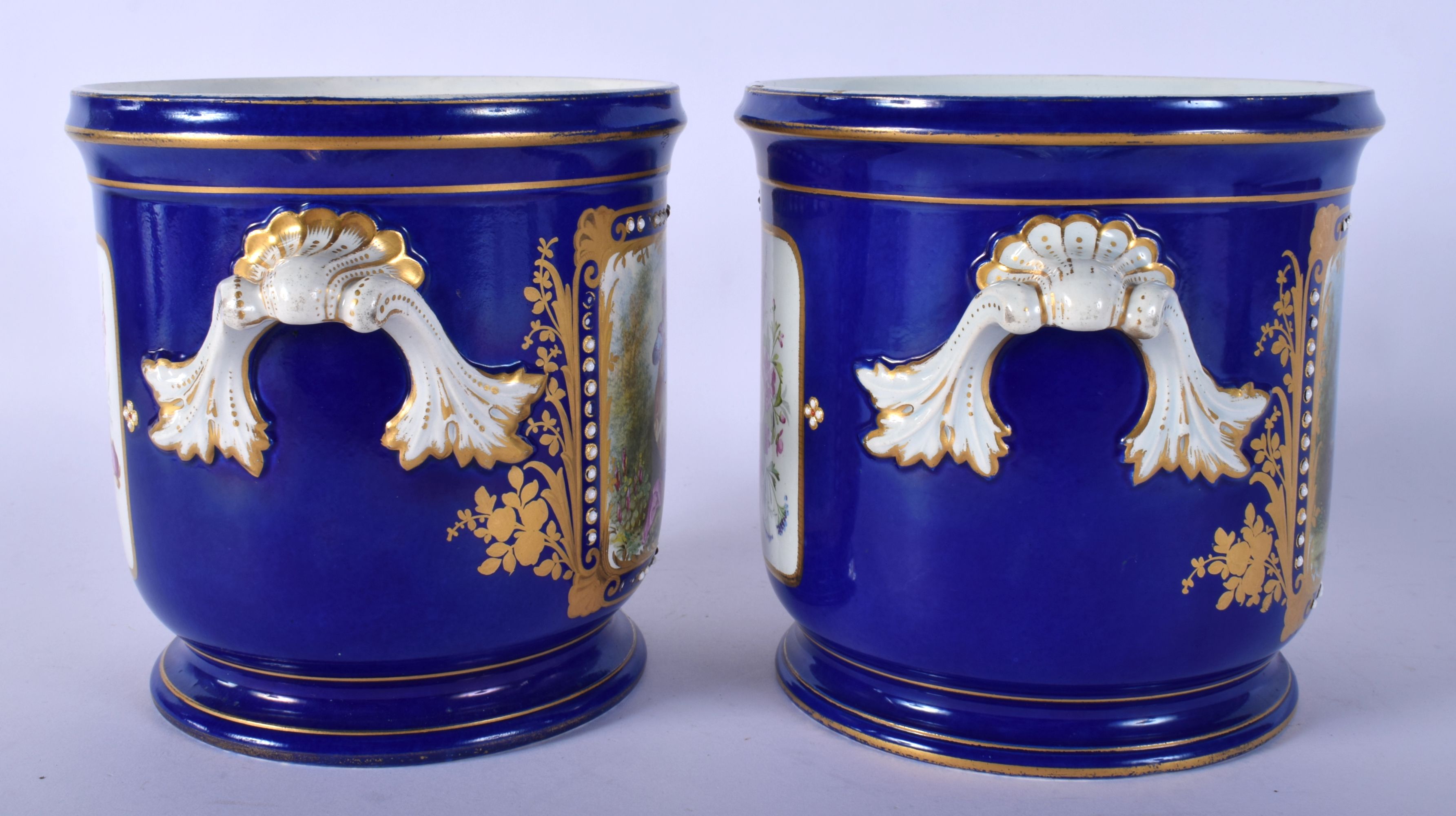 A PAIR OF 19TH CENTURY FRENCH SEVRES PORCELAIN TWIN HANDLE CACHE POT painted with lovers in landscap - Image 4 of 6