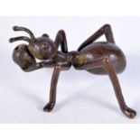 A JAPANESE BRONZE ANT. 2.8cm x 5cm, weight 35g