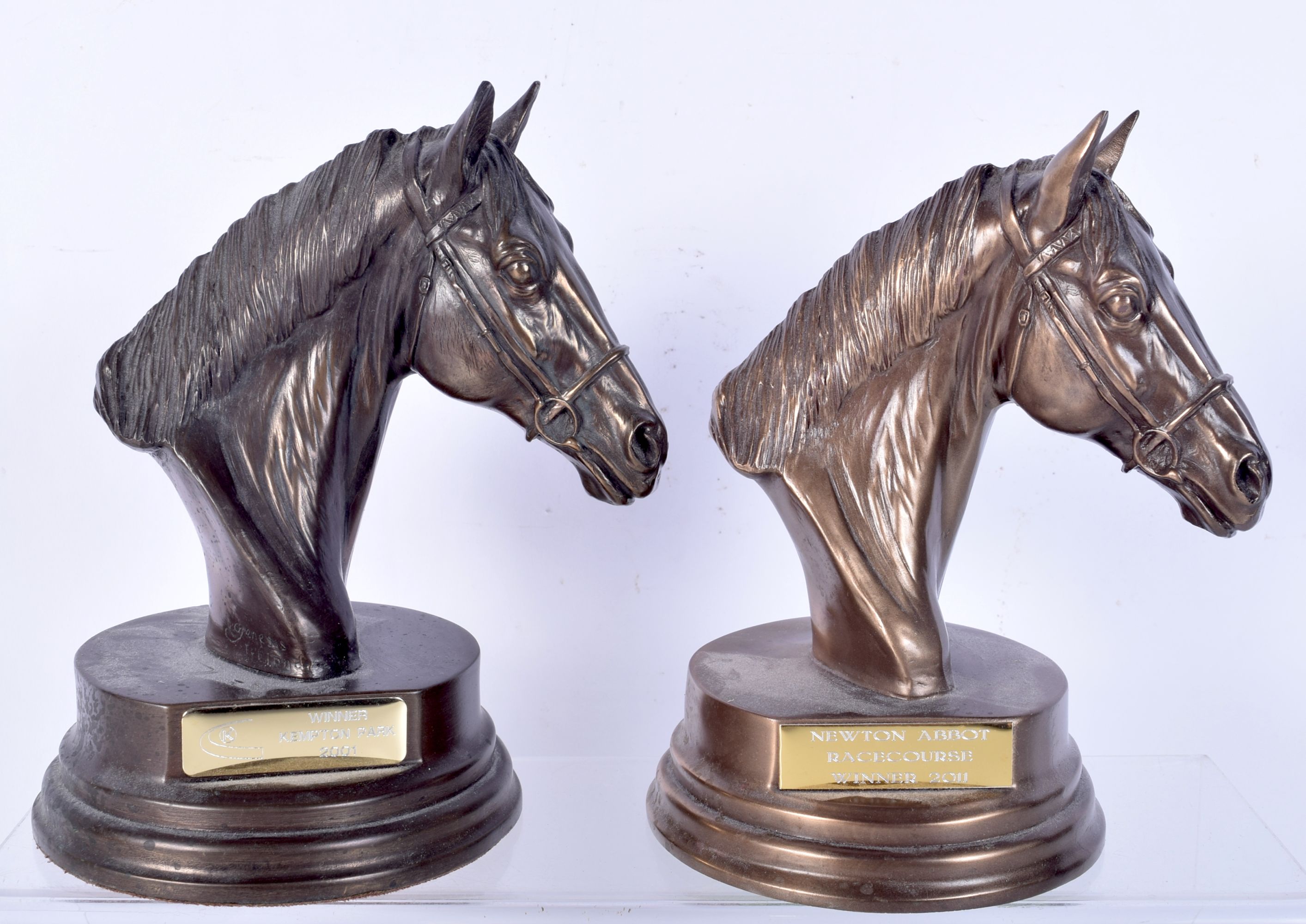 A collection of small Spelter and bronzed metal horse racing trophies 22 x 30 cm (3) - Image 3 of 3