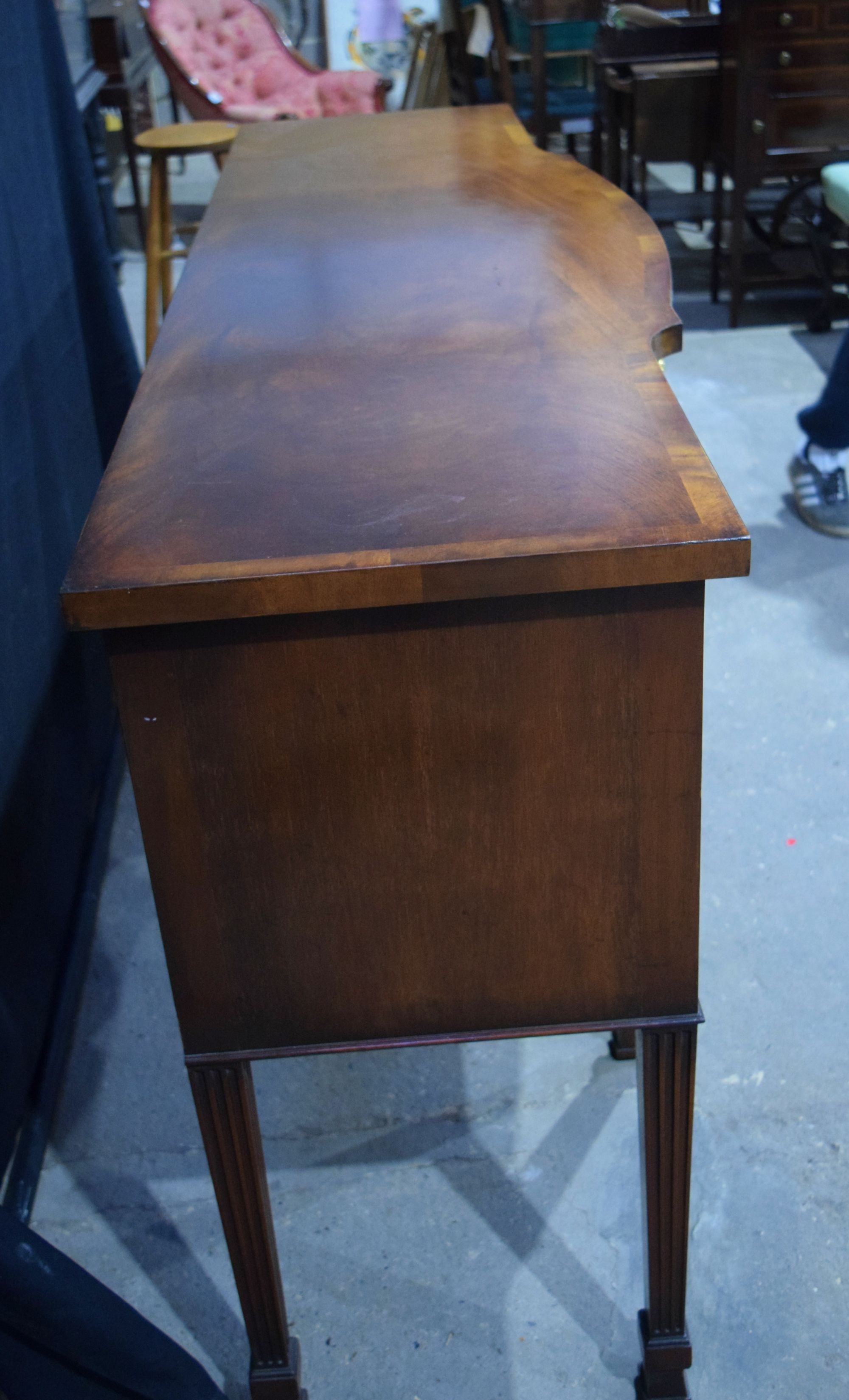 A large19th century mahogany dressing mirror, oval swing plate, 2 drawers to base , rosewood carved - Image 4 of 4