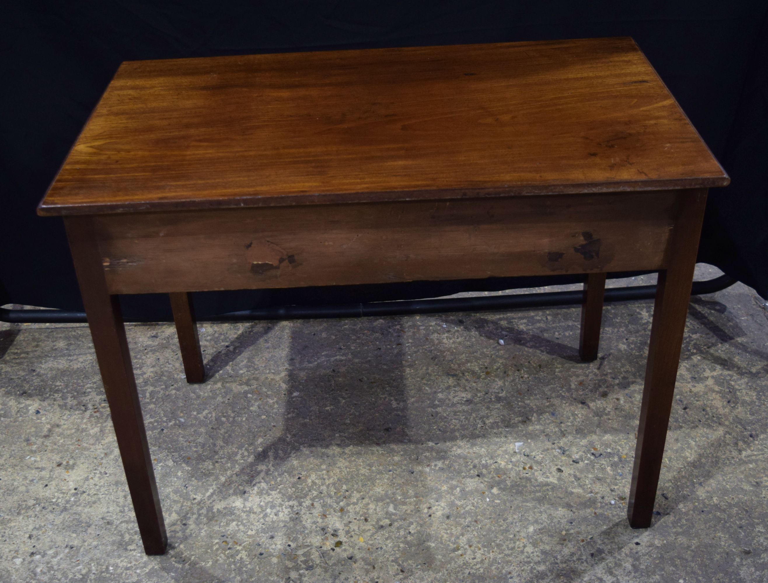 A 19th century oak two drawer side table 70 x 92 x 52 cm. - Image 5 of 6