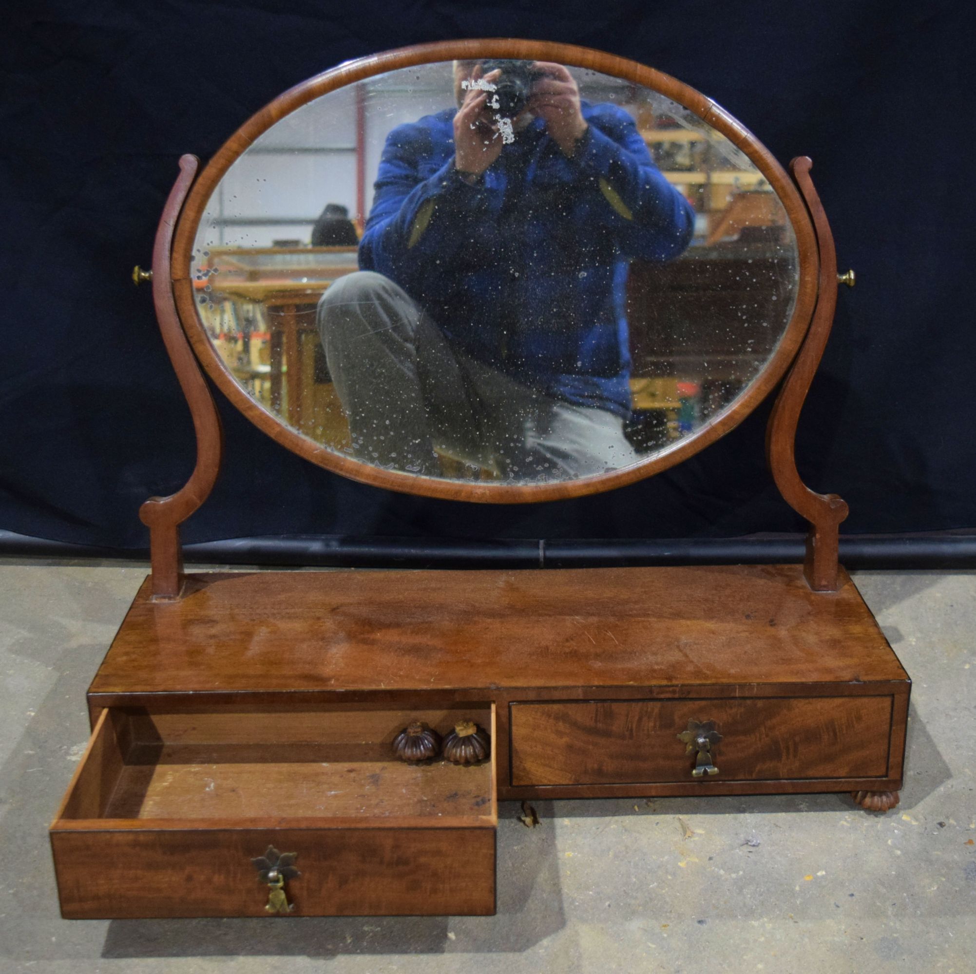 A large19th century mahogany dressing mirror, oval swing plate, 2 drawers to base , rosewood carved - Image 2 of 4