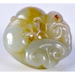 A CHINESE GREEN JADE CARVED CAT. 4.3cm x 4.6cm x 2.8cm, weight 63g