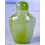 A CHINESE GREEN JADE SNUFF BOTTLE. 6.6cm x 4.2cm, weight 91g