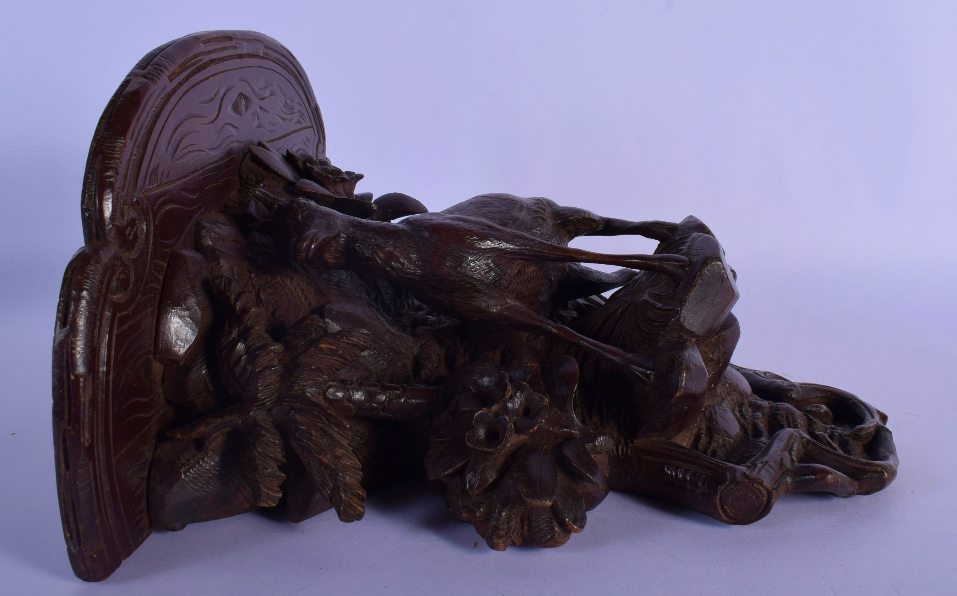 A 19TH CENTURY BAVARIAN BLACK FOREST WALL BRACKET modelled as a deer under foliage. 27 cm x 22 cm. - Image 2 of 6