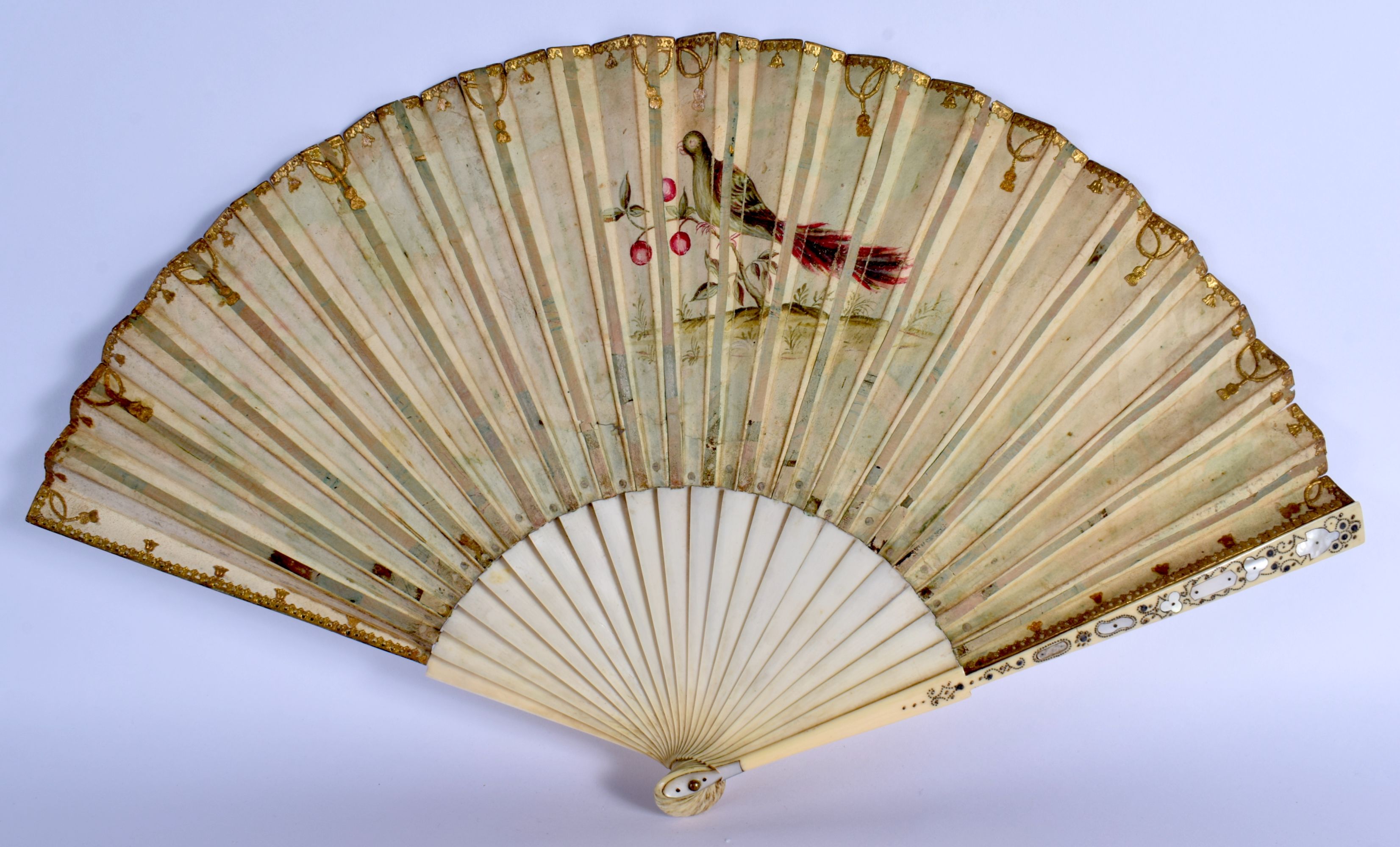 A FINE LATE 18TH CENTURY EUROPEAN PAINTED PIQUE WORK FAN decorated with classical scenes. 48 cm wide - Image 7 of 10