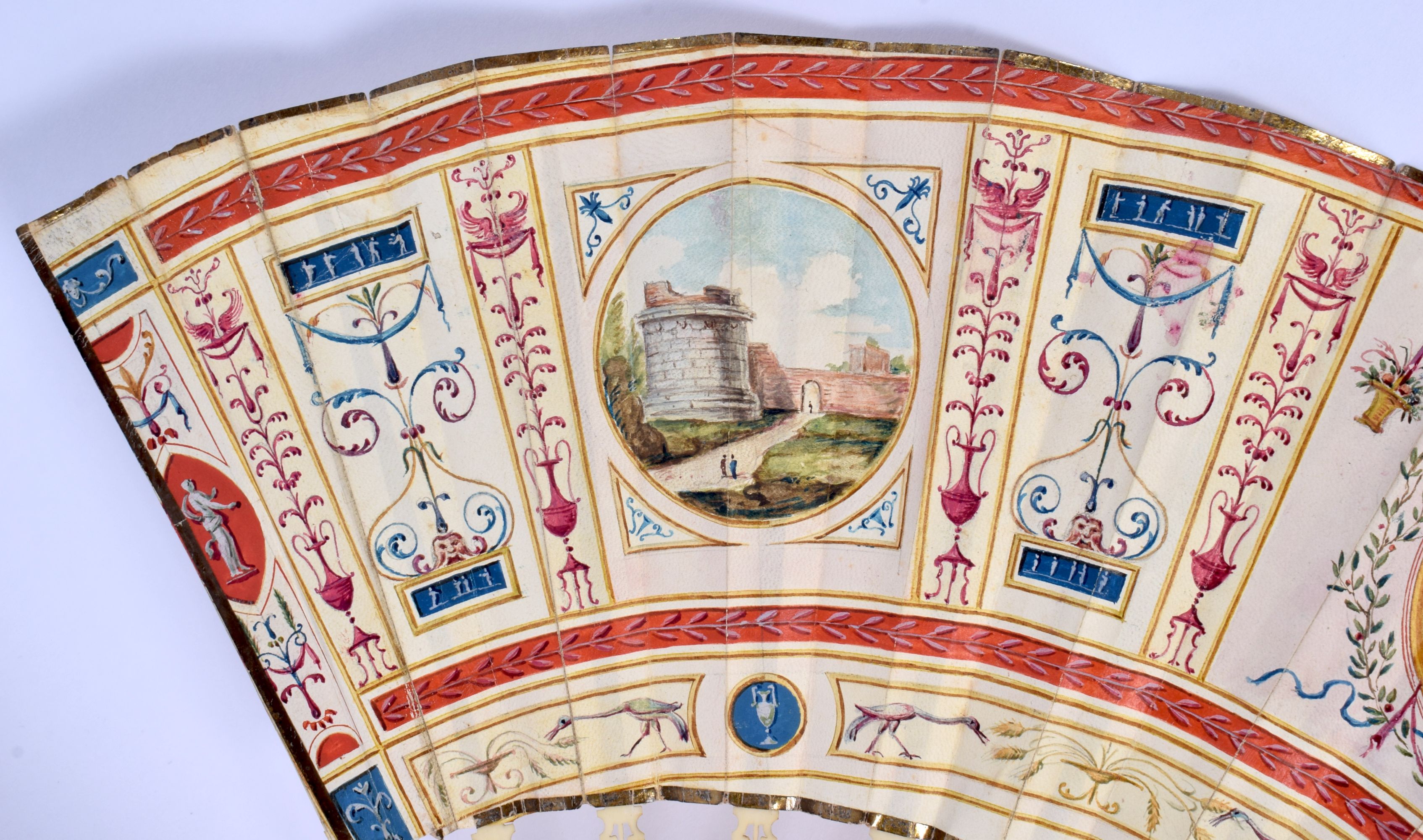 A FINE LATE 18TH CENTURY EUROPEAN GRAND TOUR TYPE FAN with paper leaf supports. 50 cm wide extended. - Image 3 of 5
