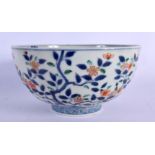 AN 18TH CENTURY JAPANESE EDO PERIOD IMARI BOWL painted with flowers. 16 cm diameter.