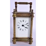 A BRASS CASED CARRIAGE CLOCK. 8cm x 6.8cm x 16.2cm(incl handle)