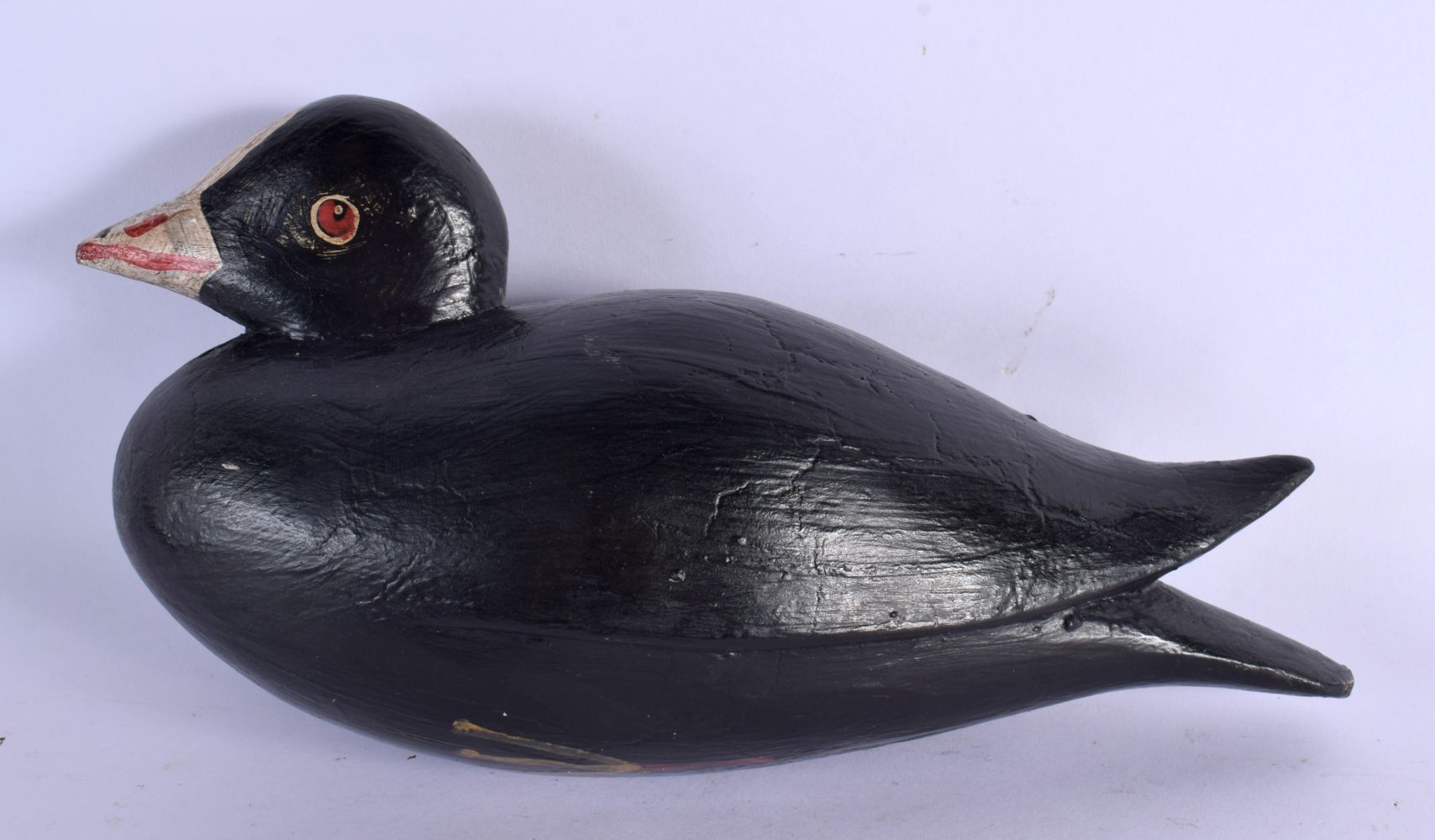 A VINTAGE FOLK ART DECOY DUCK. 22 cm wide. - Bild 2 aus 4