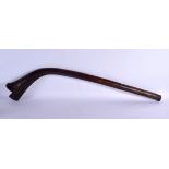 A LARGE 19TH CENTURY FIJIAN VITI WOODEN CARVED TRIBAL WAR CLUB. 100 cm long.