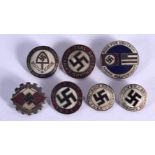 MILITARY BUTTONS. (qty)