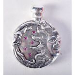 A CONTINENTAL SILVER SCENT BOTTLE DECORATED WITH THE SUN AND MOON DESIGN. Stamped 800, 6.6cm x 5.3c