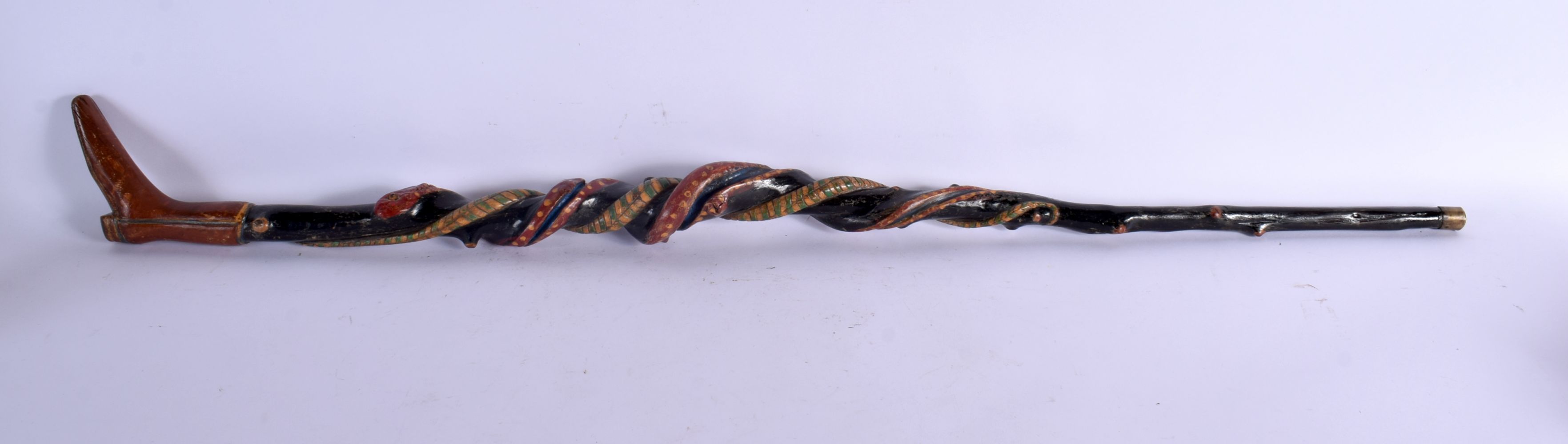 AN EARLY 20TH CENTURY EUROPEAN PAINTED FOLK ART WALKING CANE with snake wrap to body. 80 cm long. - Bild 6 aus 6