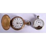 2 X POCKET WATCHES. Largest dial 5.4cm. Total weight 10.3g (2)