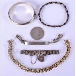 ASSORTED VINTAGE SILVER. 70 grams. (qty)