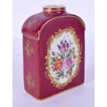 AN ANTIQUE FRENCH PARIS SEVRES STYLE PORCELAIN TEA CANISTER painted with flowers. 10 cm x 7 cm.