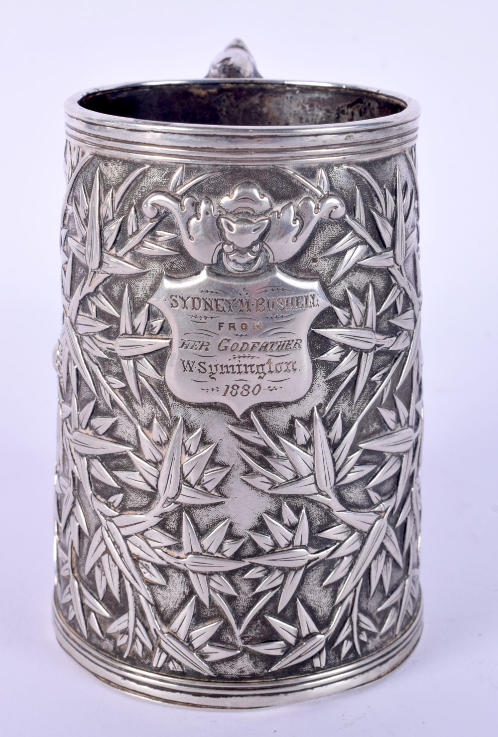 A 19TH CENTURY CHINESE EXPORT SILVER MUG smothered in bamboo shoots. 203 grams. 10 cm high. - Bild 3 aus 12