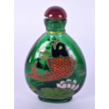 AN EARLY 20TH CENTURY CHINESE ENAMELLED GLASS SNUFF BOTTLE AND STOPPER decorated with carp. 8 cm x 5