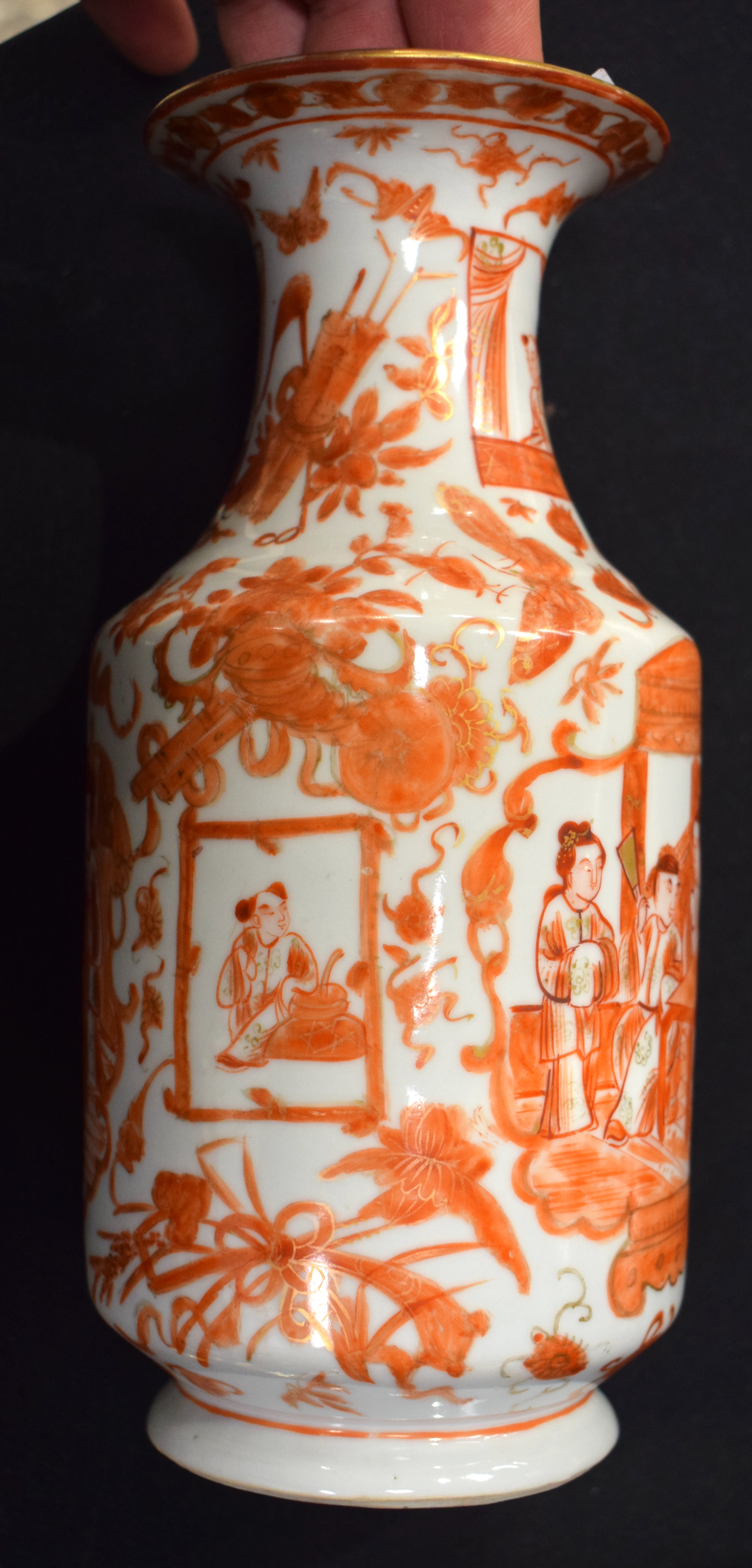 A PAIR OF 19TH CENTURY CHINESE ROUGE DE FER PORCELAIN VASES Qing. 27 cm high overall. - Bild 8 aus 19