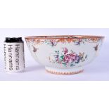 A LARGE 18TH CENTURY CHINESE FAMILLE ROSE PORCELAIN BOWL Qianlong. 25 cm x 10 cm.