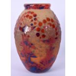 A FRENCH LE VERRE FRANCAIS SCHNEIDER CAMEO GLASS VASE decorated with foliage. 17 cm x 9 cm.