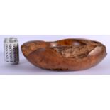 A LOVELY LARGE EARLY 20TH CENTURY JAPANESE MEIJI PERIOD CARVED ROOTWOOD BOWL of naturalistic form. 3