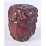 CARVED JAPANESE BOX DECORATED WITH ANIMALS. 7.7cm x 6.4cm, weight 108.8g