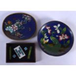 THREE CHINESE CLOISONNE ENAMEL WARES 20th Century. (3)