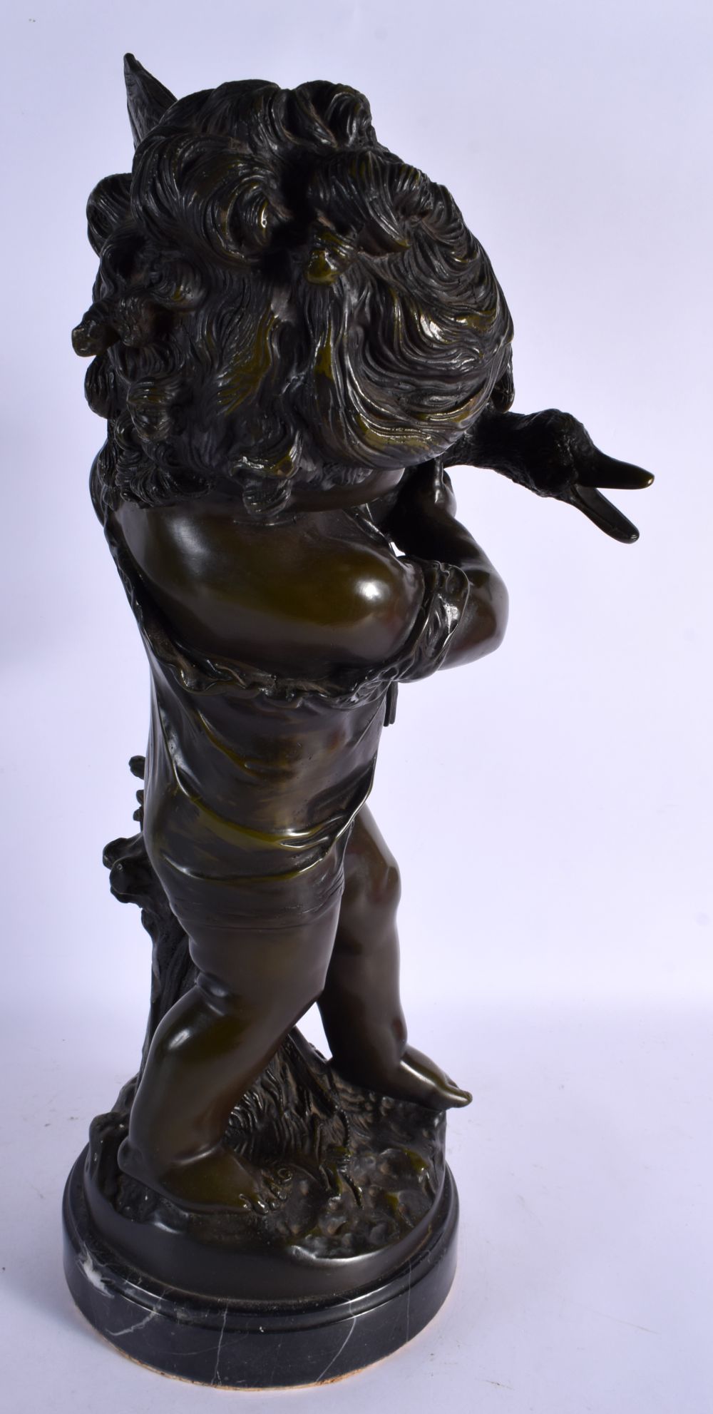 French School (20th Century) Bronze, Boy holding a howling duck. 54 cm x 22 cm. - Bild 5 aus 7