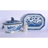 A GOOD LARGE 18TH CENTURY CHINESE BLUE AND WHITE EXPORT TUREEN AND COVER with matching stand. 38 cm
