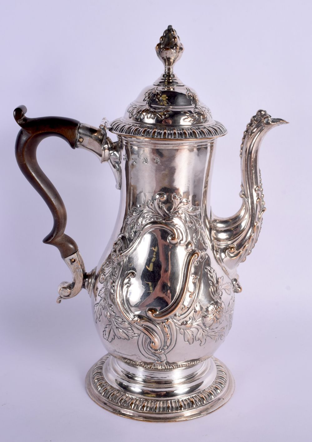 AN EARLY 19TH CENTURY OLD SHEFFIELD PLATED COFFEE POT AND COVER decorated with foliage and vines. 28