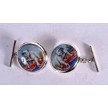 A PAIR OF BRITISH BULLDOG CUFFLINGS. Stamped 925, 1.9cm diameter, total weight 10.5g