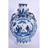A MID 19TH CENTURY CHINESE BLUE AND WHITE PORCELAIN PILGRIM FLASK Qing. 22 cm x 12 cm.