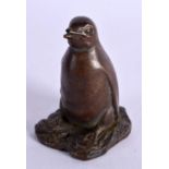 A JAPANESE BRONZE PENGUIN. 4.6cm x 3.6cm x 3.2cm, weight 128g