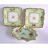 EARLY 19TH CENTURY FLIGHT BARR AND BARR PAIR OF GADROON BORDERED SQUARE SHAPED DISHES AND SIMILAR BA