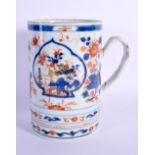 AN UNUSUAL EARLY 18TH CENTURY CHINESE IMARI BLUE AND WHITE MUG Kangxi/Yongzheng. 16 cm x 13 cm.