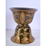 A small jade vessel decorated with carved gilding patterns 9cm