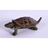 A JAPANESE BRONZE TORTOISE. 5.7cm x 2.8cm x 2cm, weight 59g