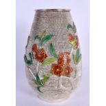 AN EARLY 20TH CENTURY JAPANESE MEIJI PERIOD SILVER AND ENAMEL VASE overlaid with foliage and vines.