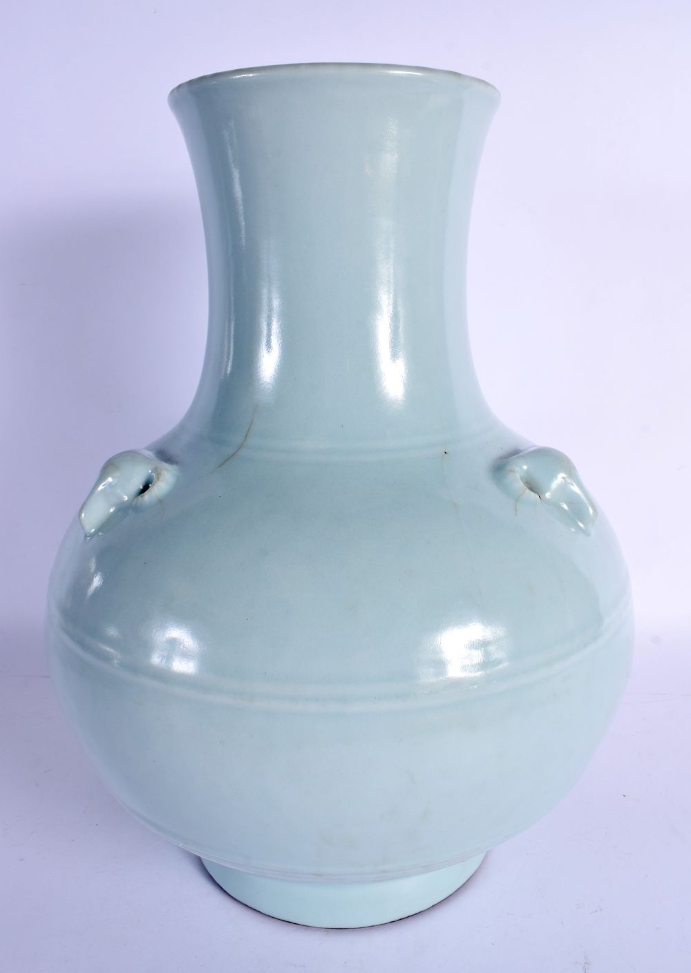 A FINE AND EXTREMELY RARE CHINESE RU-TYPE 'THREE RAMS' BULBOUS VASE Yongzheng Mark and Probably of t - Bild 7 aus 47