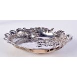 A VICTORIAN SILVER REPOUSSE DISH. 158 grams. London 1894. 17 cm x 14.5 cm.