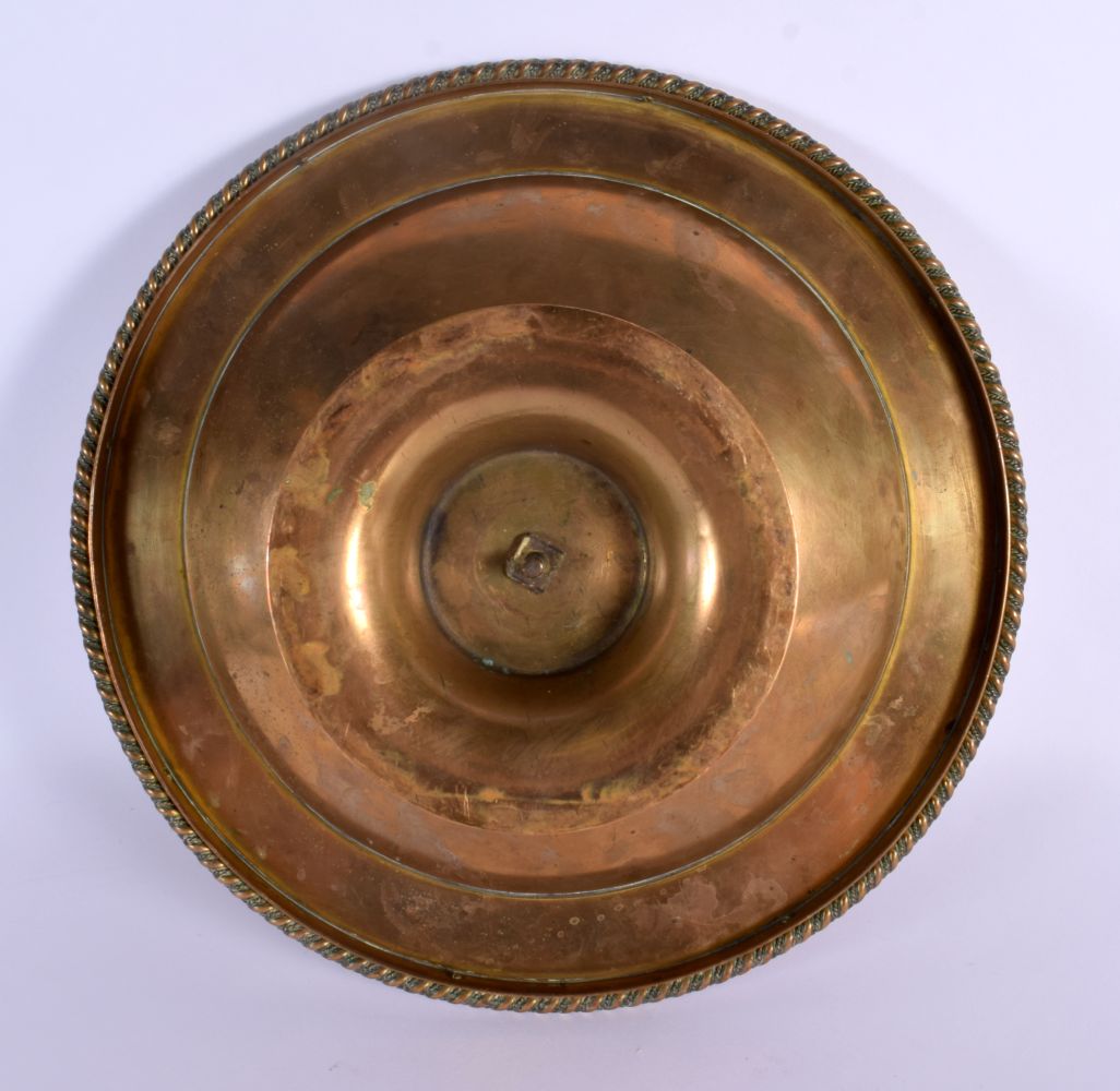 A LOVELY LARGE 19TH CENTURY EUROPEAN AGATE MOUNTED BRONZE TAZZA decorated with foliage. 28 cm x 10 c - Bild 8 aus 8