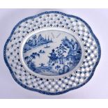 AN UNUSUAL 18TH CENTURY CHINESE EXPORT BLUE AND WHITE RETICULATED DISH Qianlong. 21 cm x 18 cm.
