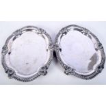 A PAIR OF ANTIQUE OLD SHEFFIELD PLATE DISHES. 31 cm x 24 cm.